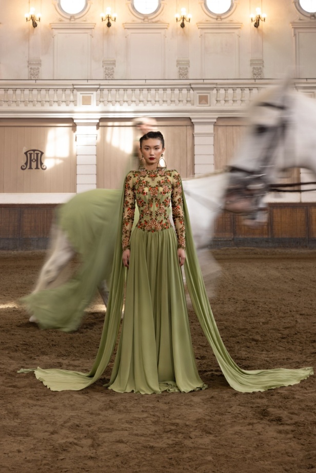 إبداع وأناقة في مجموعة رامي قاضي "Meydan" لخريف وشتاء 2024-2025... تجسيد روح الفروسية برقيّ وأنوثة لا مثيل لهما