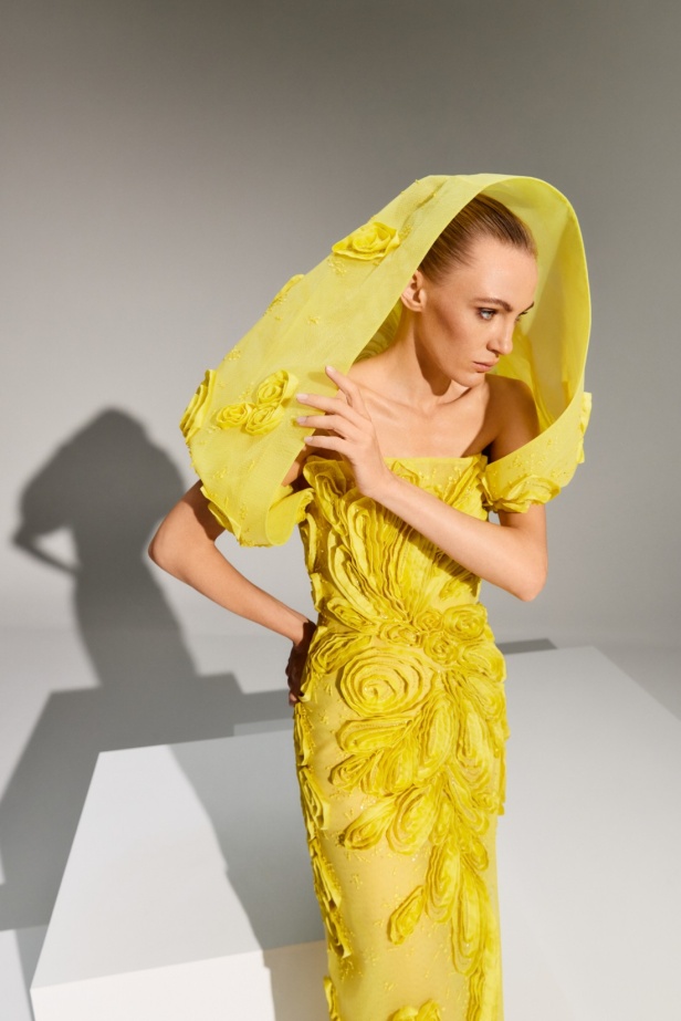 مجموعة Azzi & Osta خريف و شتاء 2024 للأزياء الراقية