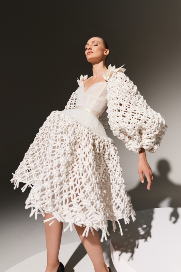 مجموعة Azzi & Osta خريف و شتاء 2024 للأزياء الراقية