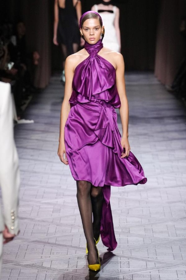 مجموعة Nina Ricci لربيع وصيف 2025 في باريس