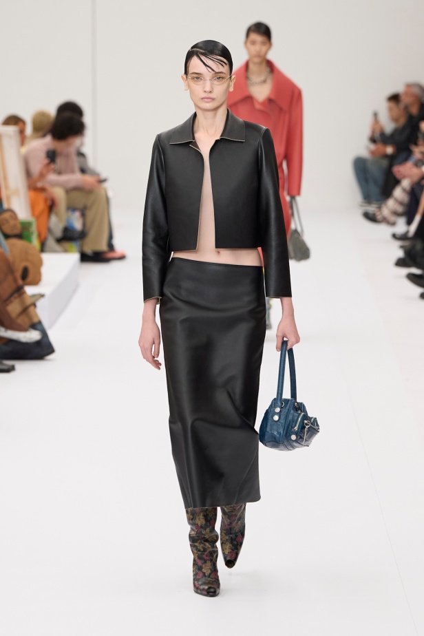 من مجموعة Acne Studios ربيع و صيف 2025