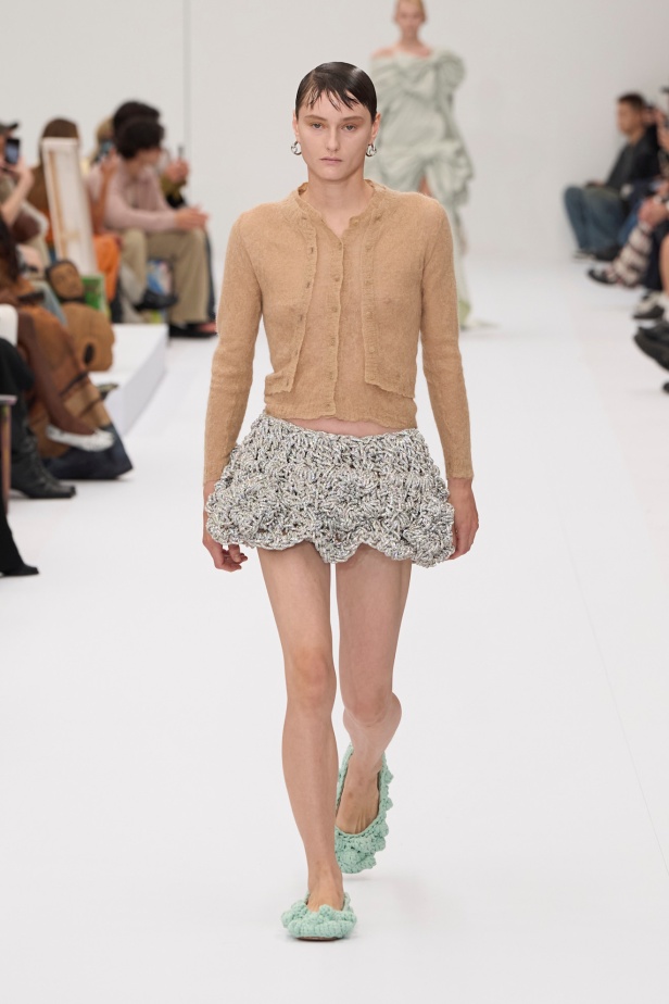 من مجموعة Acne Studios ربيع و صيف 2025