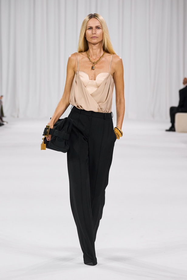 عودة إلى الجذور في مجموعة بالمان لربيع 2025