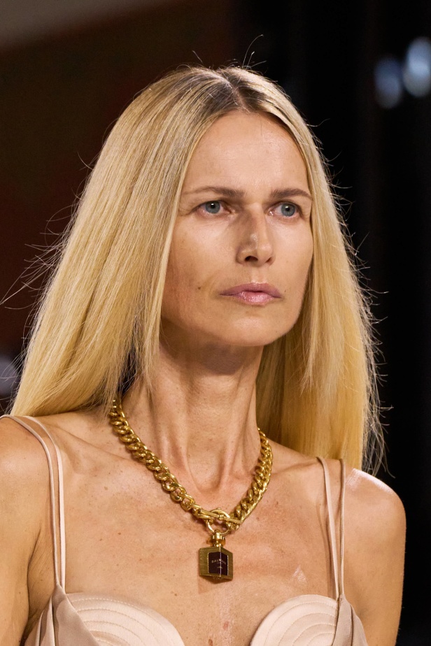 عودة إلى الجذور في مجموعة بالمان لربيع 2025