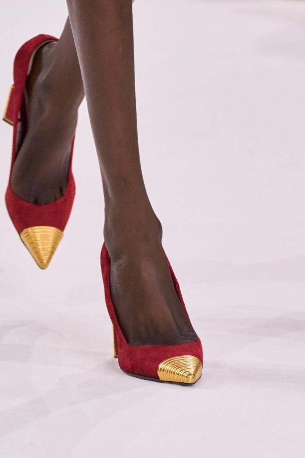 عودة إلى الجذور في مجموعة بالمان لربيع 2025