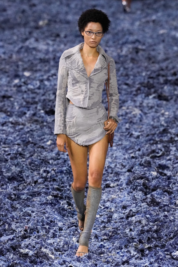 مجموعة Diesel لربيع وصيف 2025 في ميلانو