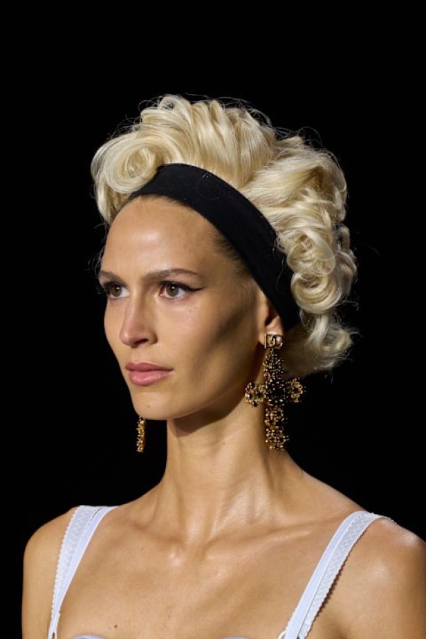  عرض أزياء Dolce & Gabbana لربيع وصيف 2025