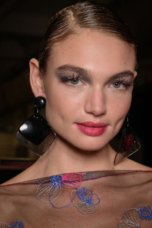 مجموعة Emporio Armani لربيع وصيف 2025