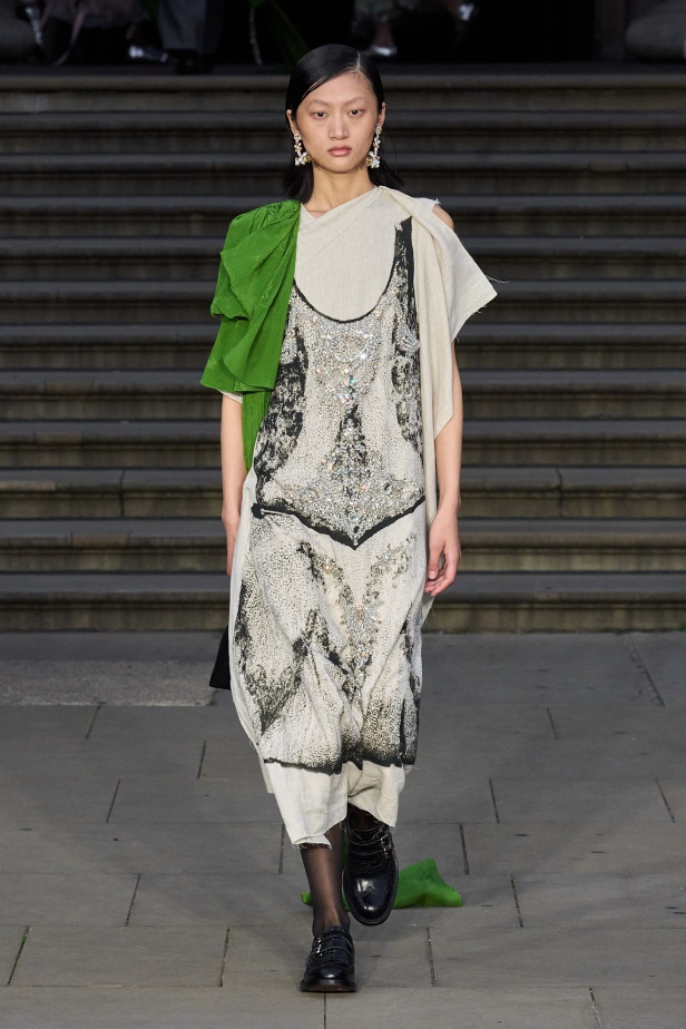 مجموعة Erdem لربيع وصيف 2025