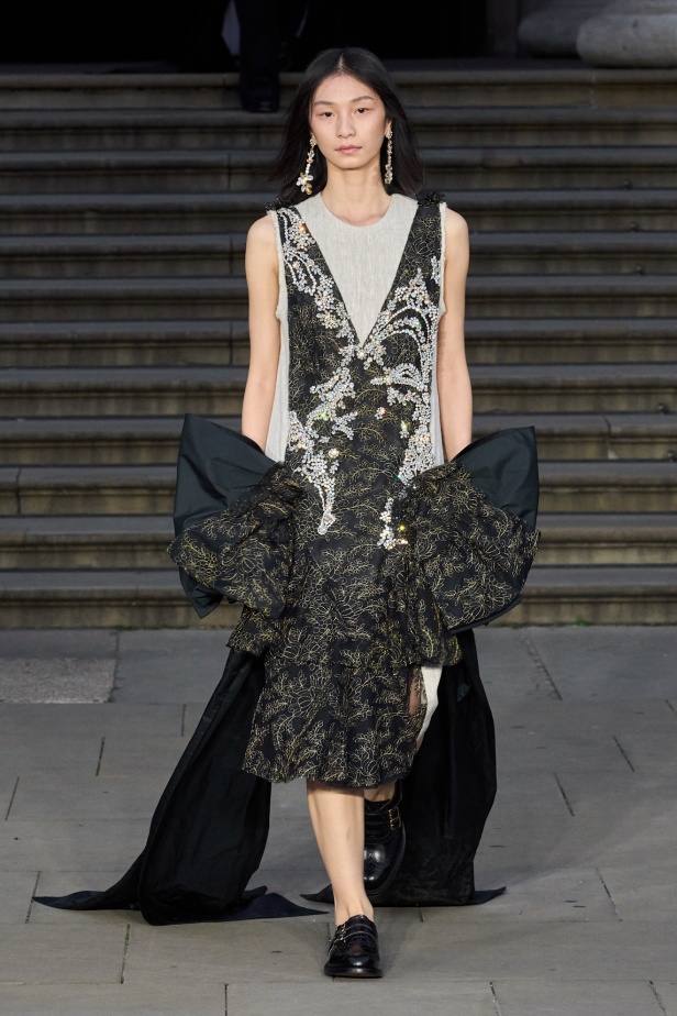 مجموعة Erdem لربيع وصيف 2025