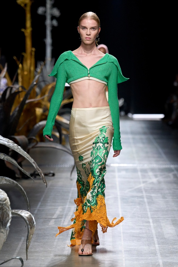 مجموعة Etro لربيع وصيف 2025