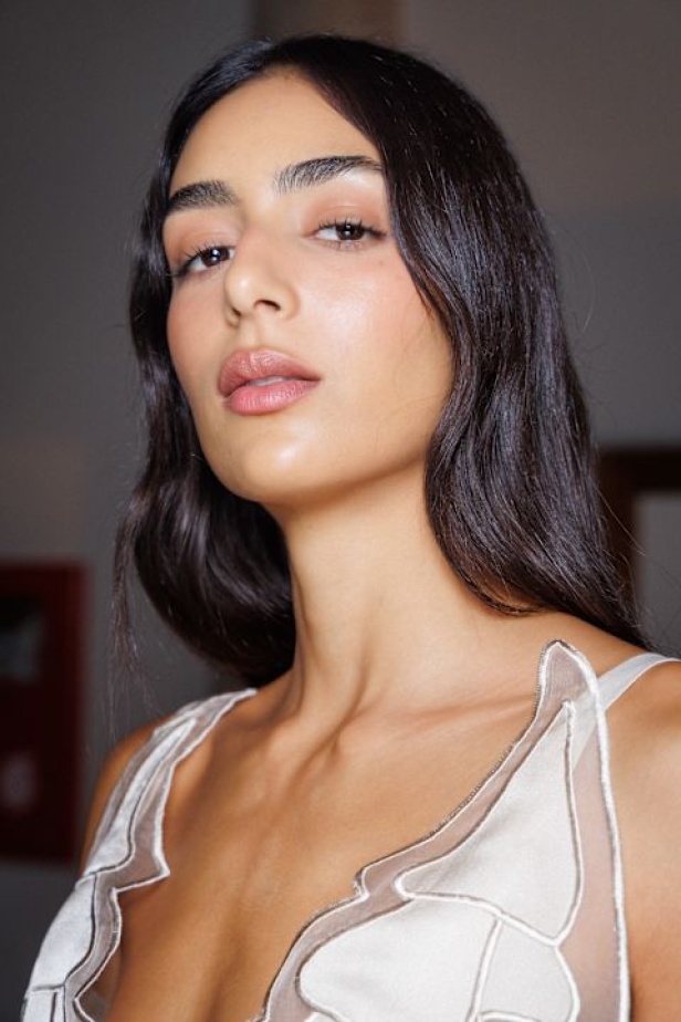 عرض أزياء مجموعة Alberta Ferretti لربيع وصيف 2025