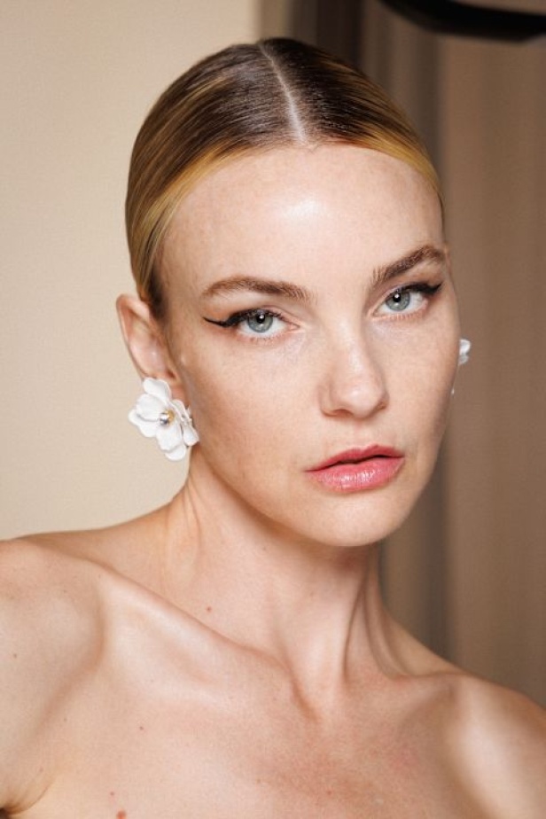 عرض أزياء Carolina Herrera لربيع وصيف 2024-2025