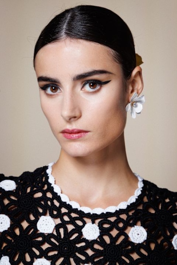 عرض أزياء Carolina Herrera لربيع وصيف 2024-2025