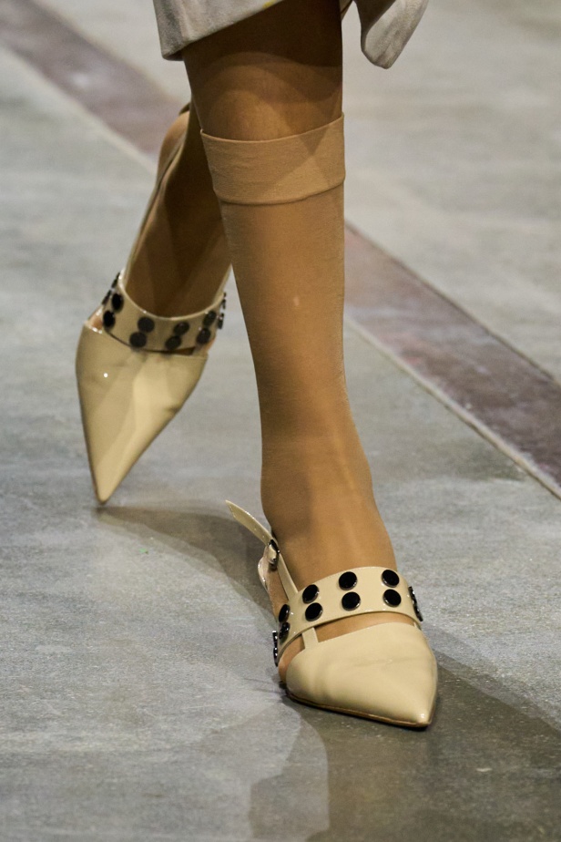 مجموعة ICEBERG لربيع وصيف 2025: طاقة جديدة إلى الأبد