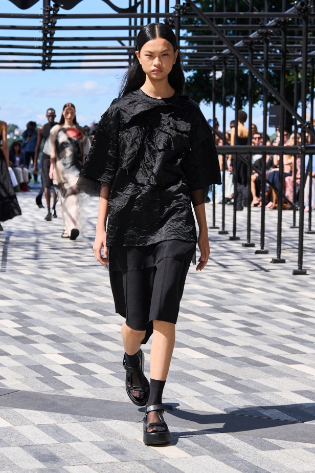 مجموعة Jason Wu لربيع 2025