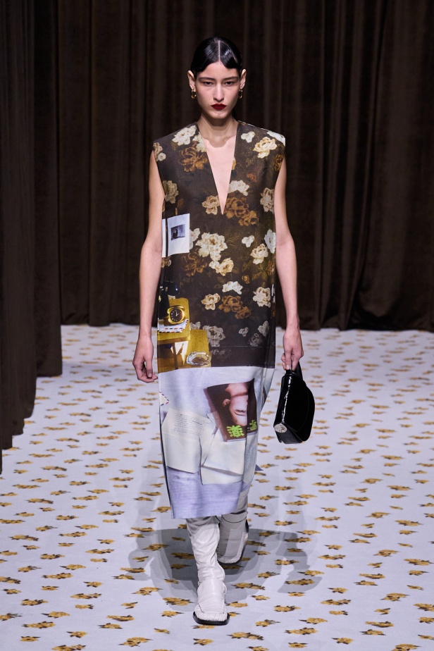 مجموعة Jil Sander ربيع و صيف 2025 للملابس الجاهزة