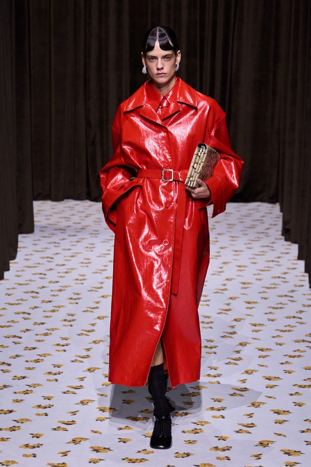 مجموعة Jil Sander ربيع و صيف 2025 للملابس الجاهزة