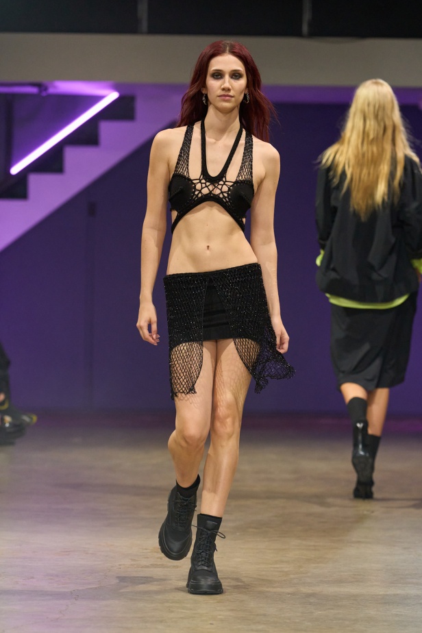 مجموعة Mark Fast لربيع وصيف 2025 في لندن