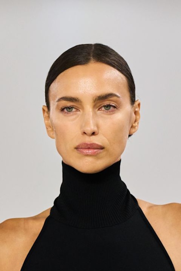 مجموعة ماكس مارا تجمع بين العلم والخيال