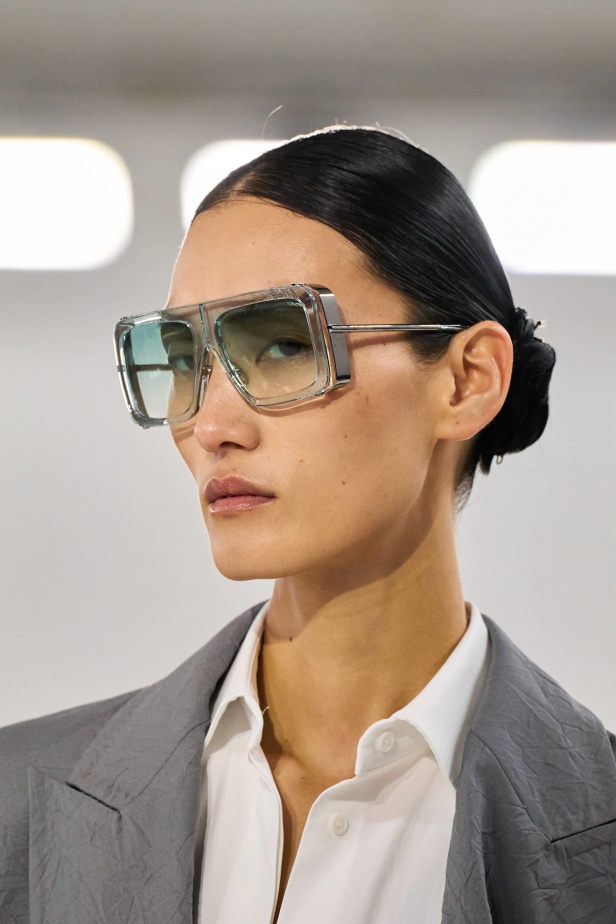 مجموعة ماكس مارا تجمع بين العلم والخيال