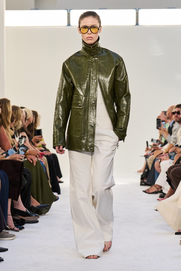 مجموعة Brandon Maxwell لربيع وصيف 2025