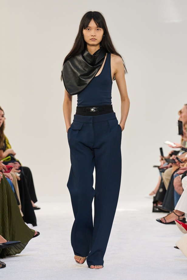 مجموعة Brandon Maxwell لربيع وصيف 2025