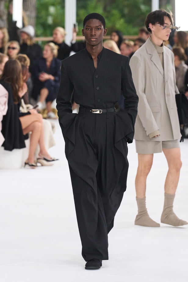 مجموعة Issey Miyake ربيع و صيف 2025