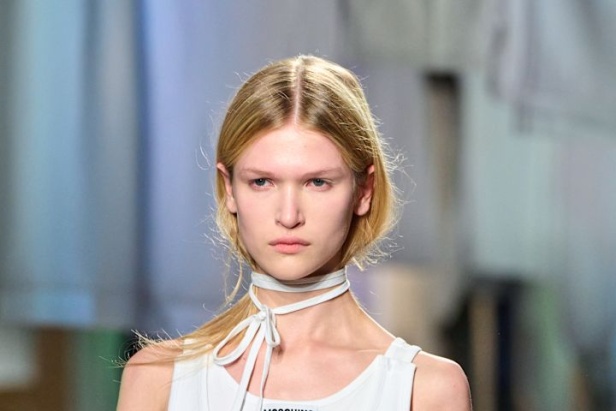 مجموعة Moschino لربيع وصيف 2025