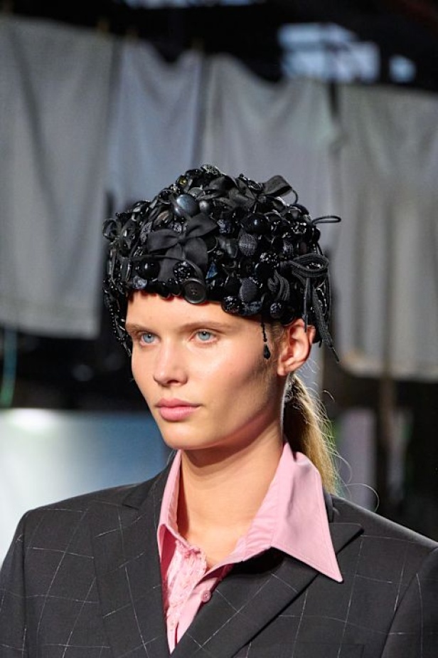 مجموعة Moschino لربيع وصيف 2025