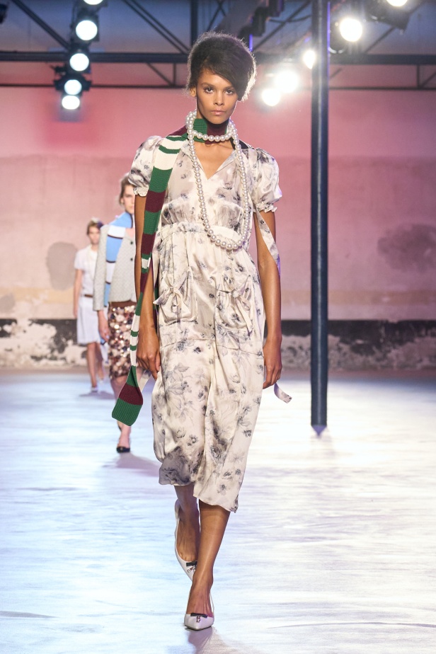 مجموعة N 21 لربيع وصيف 2025