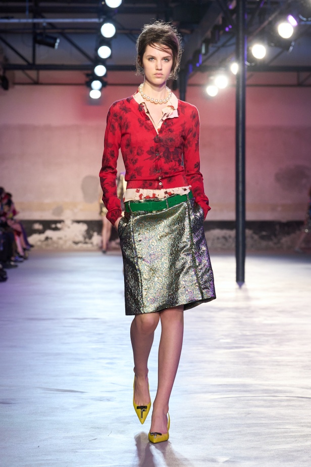 مجموعة N 21 لربيع وصيف 2025