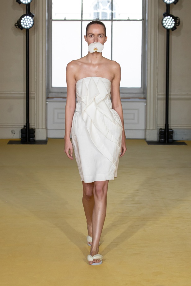 مجموعة ربيع وصيف 2025 من Noon By Noor