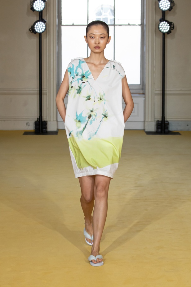 مجموعة ربيع وصيف 2025 من Noon By Noor