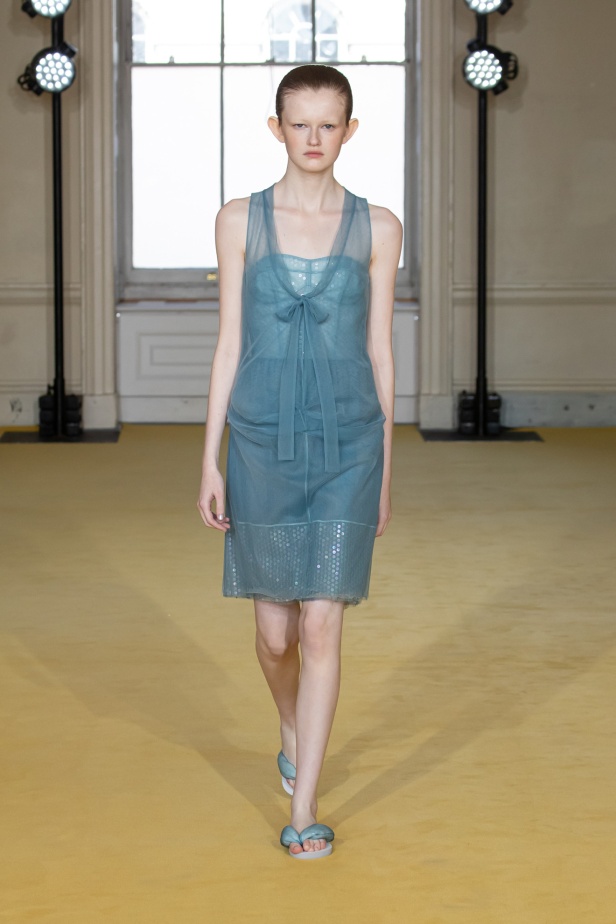 مجموعة ربيع وصيف 2025 من Noon By Noor