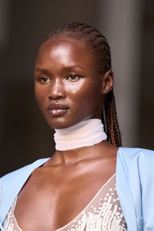 عرض برابل غورنغ لربيع وصيف 2025