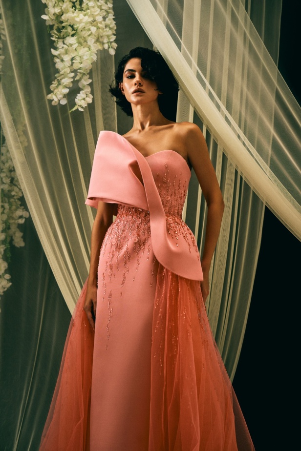 مجموعة رامي العلي لربيع وصيف 2025 تجسيد لفكرة البداية الجديدة بأسلوب لا يتأثر بمرور الزمن