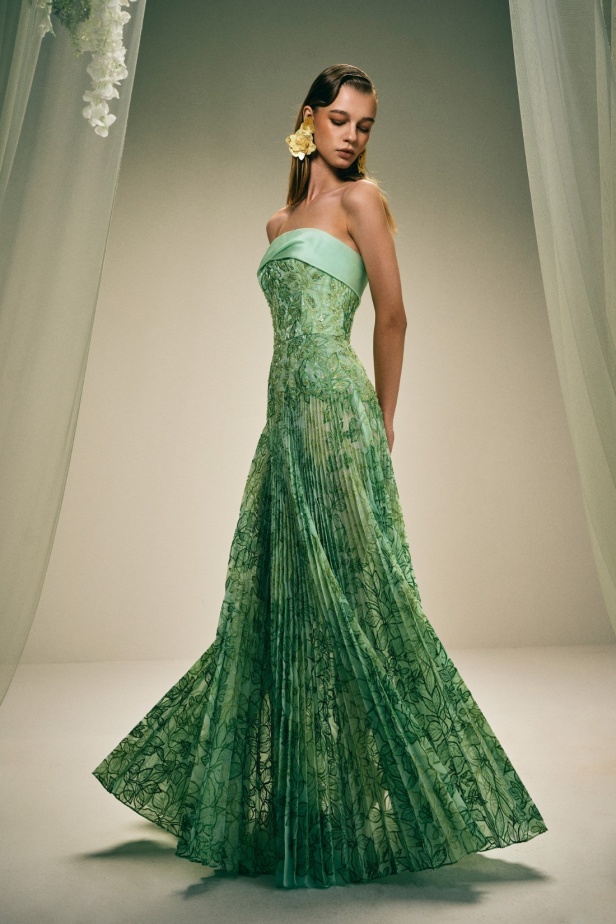 مجموعة رامي العلي لربيع وصيف 2025 تجسيد لفكرة البداية الجديدة بأسلوب لا يتأثر بمرور الزمن