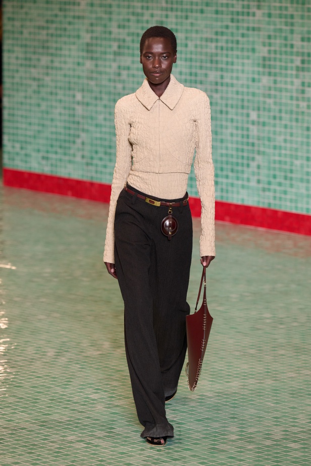 مجموعة Tory Burch ربيع و صيف 2025