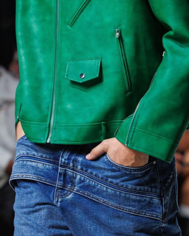 تصاميم معاصرة مبتكرة.. مجموعة المصمم نايف الهايف لعلامة NOBLE & FRESH في أسبوع الأزياء في الرياض