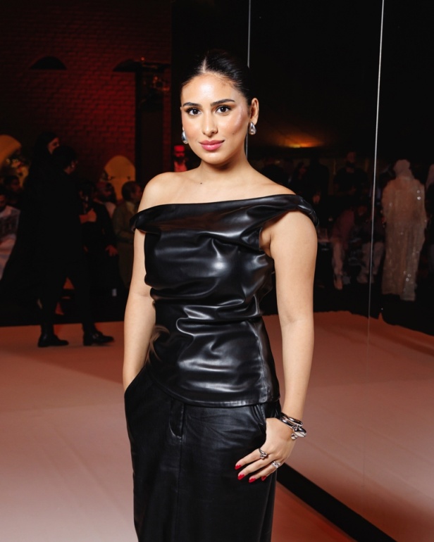 رحلة البحث عن الحب..  مجموعة "أوتيل دو حكايات" من Atelier Hekayat ضمن عروض أسبوع الأزياء في الرياض 