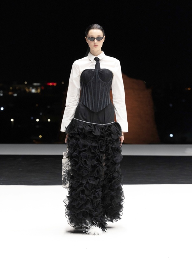 رحلة البحث عن الحب..  مجموعة "أوتيل دو حكايات" من Atelier Hekayat ضمن عروض أسبوع الأزياء في الرياض 