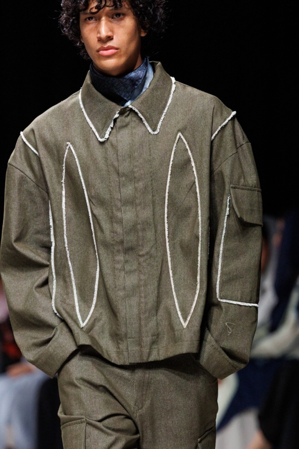 علامة AWAKEN تقدّم مجموعة أزياء عصرية مع لمسة فنية فريدة من نوعها