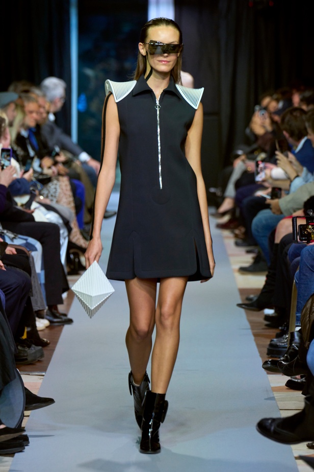 مجموعة Pierre Cardin ربيع و صيف 2025 للملابس الجاهزة