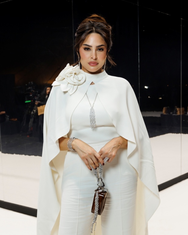 مجموعة Dar AlHanouf للأزياء الراقية 2025 هي إهداء شاعري وقصيدة تتغنى سطورها بروعة البحر الأحمر 