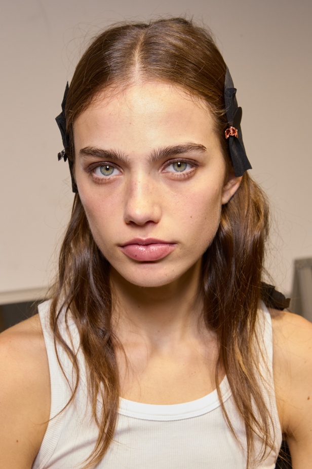 مجموعة ايلي صعب لربيع وصيف 2025