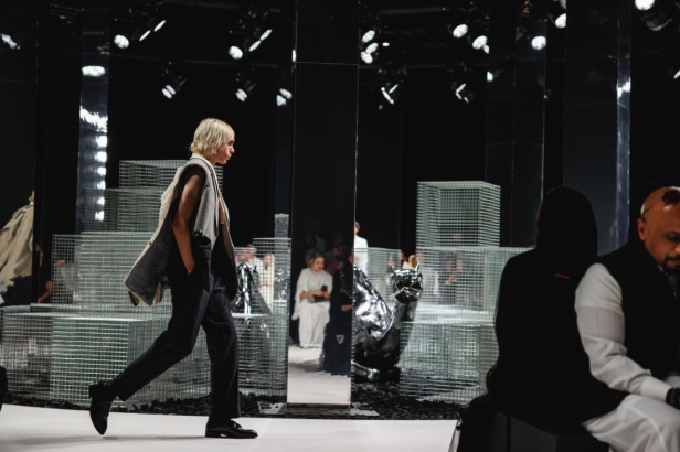 تصاميم علامة Hajruss تحفة فنية من الإبداع والحرفية