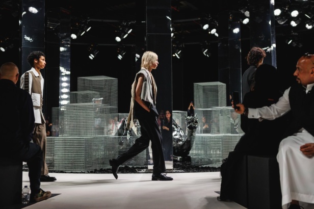 تصاميم علامة Hajruss تحفة فنية من الإبداع والحرفية