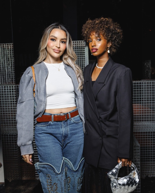 مجموعة "النقوش الصخرية" لعلامة Hindamme تدمج التراث السعودي في إطار عصري