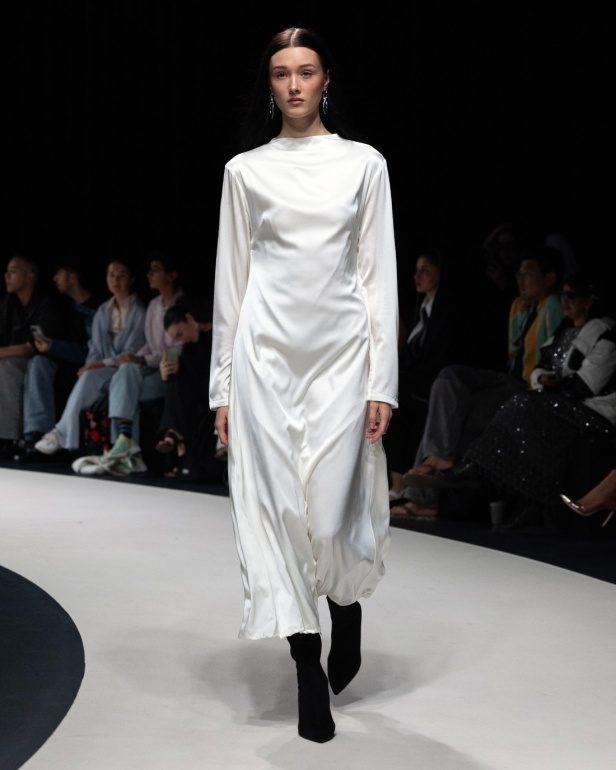 مجموعة "النقوش الصخرية" لعلامة Hindamme تدمج التراث السعودي في إطار عصري